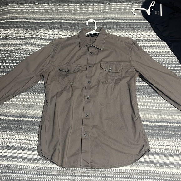 Men’s Grey Button up - Picture 2 of 2